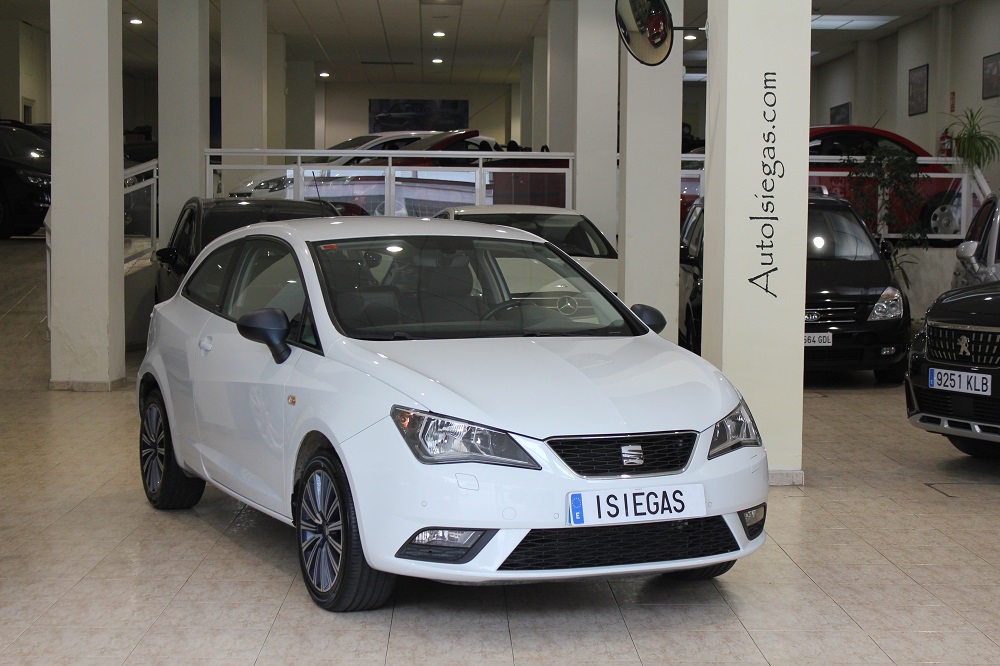 Compra-venta-Vehiculos-ocasión-Navarra-Pamplona-segunda-mano-coches-automóviles-diesel-gasolina-isiegas-auto-compramos-su-Rochapea-seat-ibiza-1