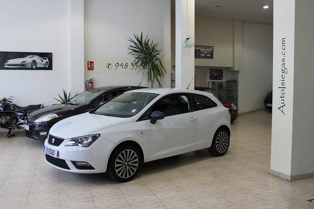 Compra-venta-Vehiculos-ocasión-Navarra-Pamplona-segunda-mano-coches-automóviles-diesel-gasolina-isiegas-auto-compramos-su-Rochapea-seat-ibiza-2